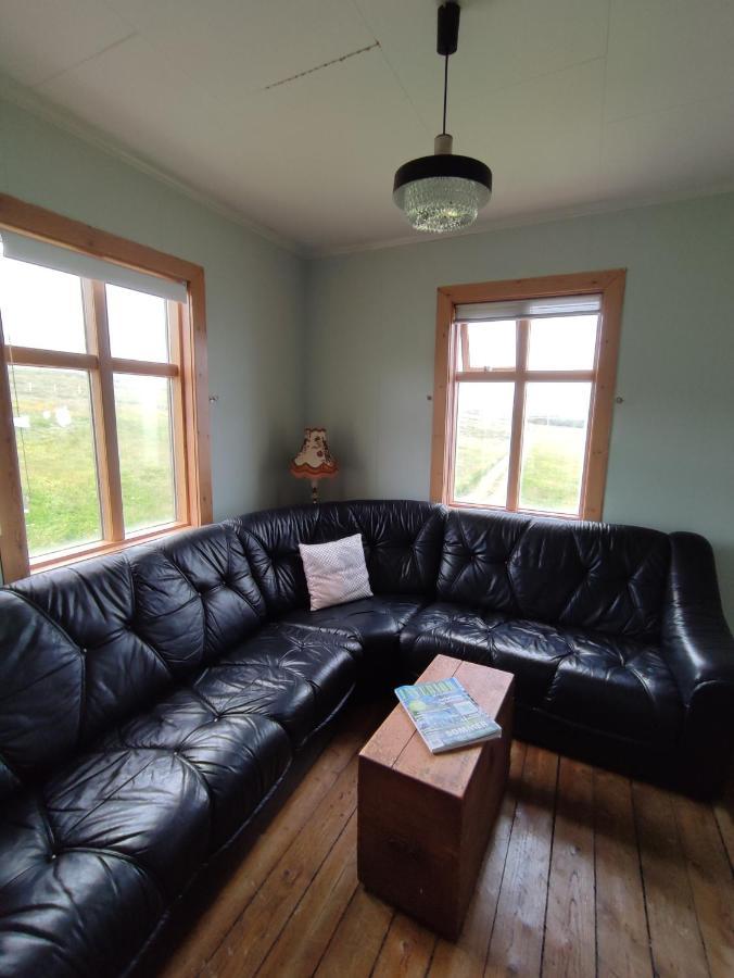 Happy-Cove Guesthouse - By The Sea Bakkafjorthur エクステリア 写真